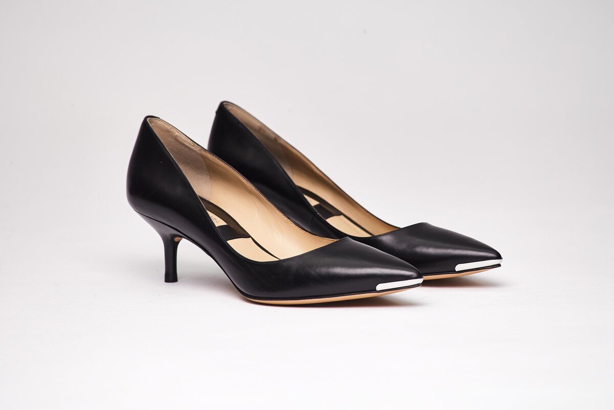 Kitten Heels: The Perfect Blend of Comfort and Elegance